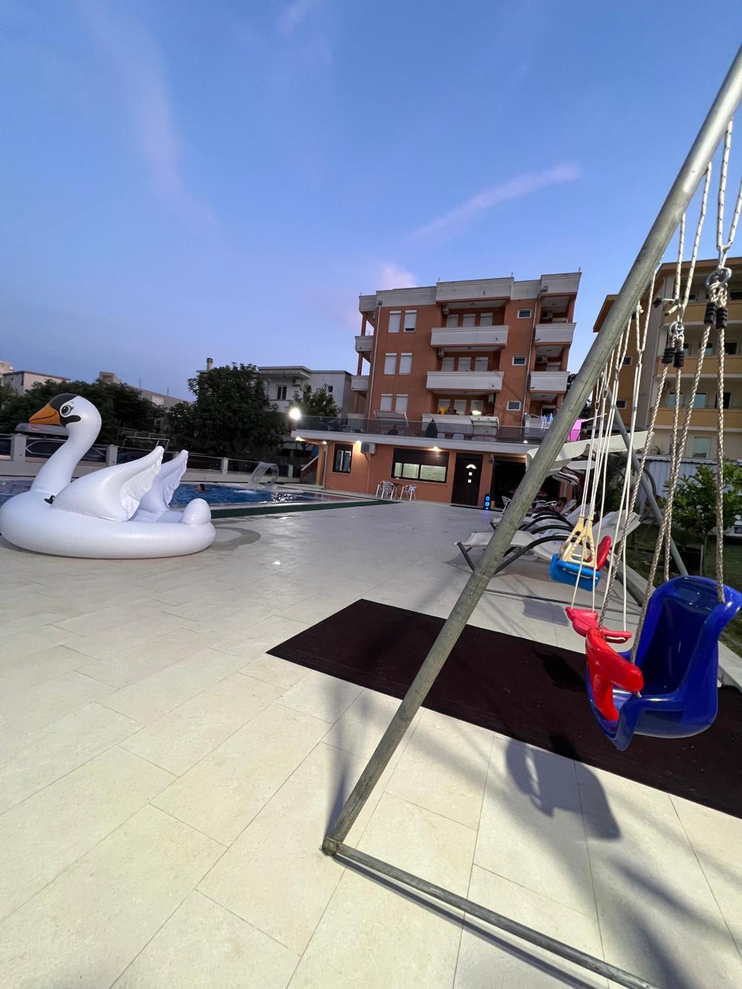 Apartments Zalli Улцинь Экстерьер фото
