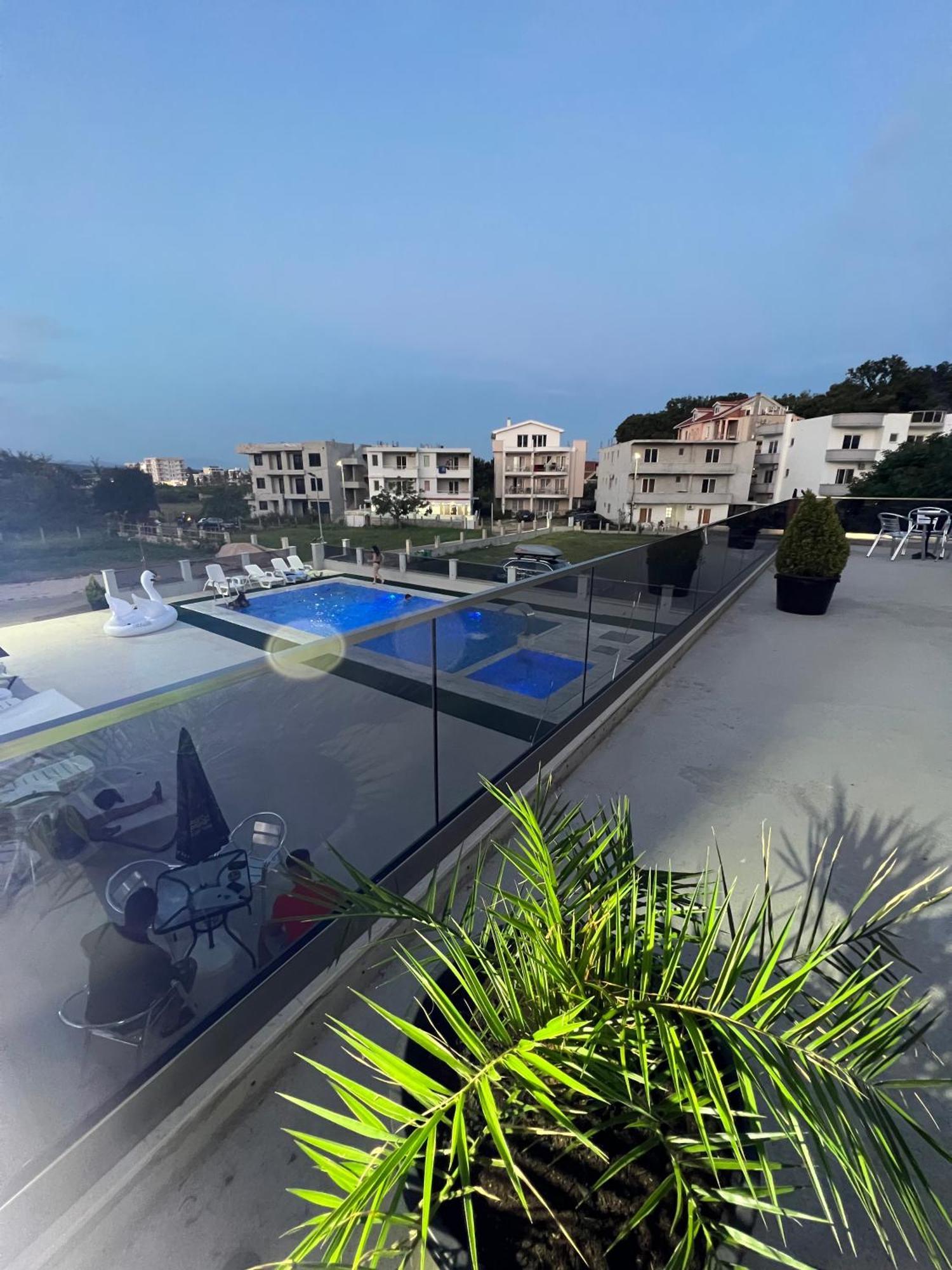 Apartments Zalli Улцинь Экстерьер фото