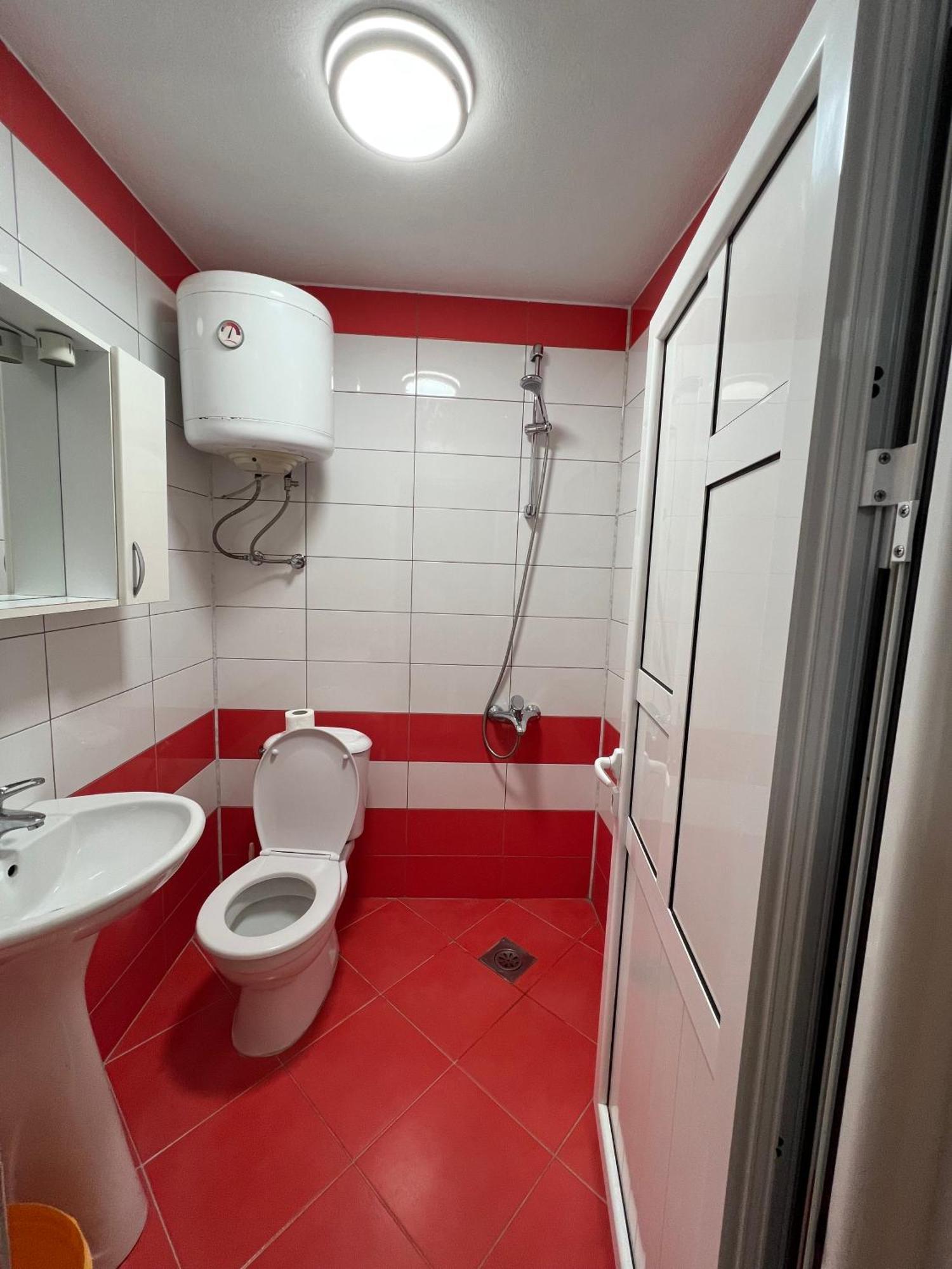 Apartments Zalli Улцинь Экстерьер фото